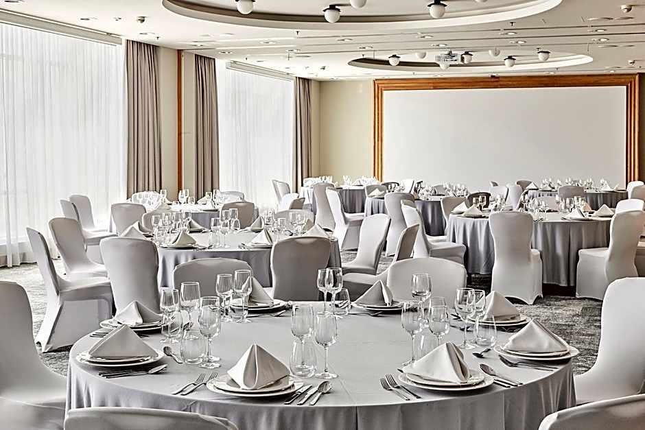 Sheraton Poznan Hotel