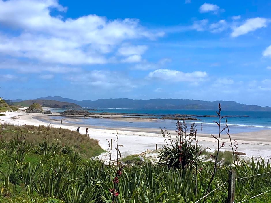 Columbus Suite at 144 on Jones