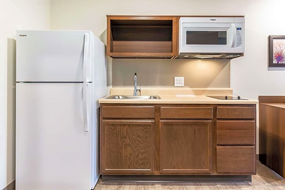 WoodSpring Suites Indianapolis Castleton