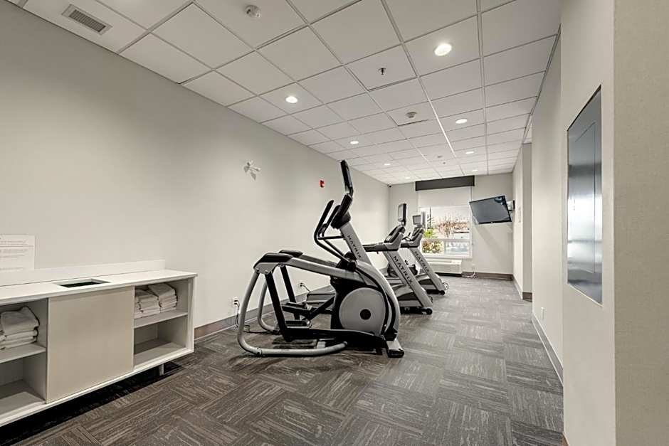 Holiday Inn Express Hotel & Suites-Edmonton South By IHG