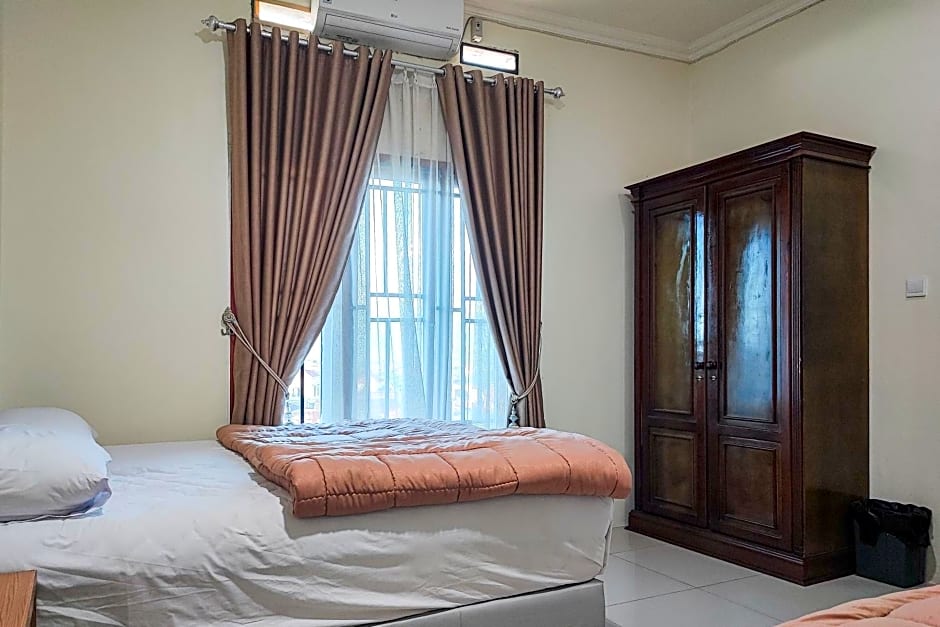 RedDoorz Syariah @ Penginapan Citra Alam 2