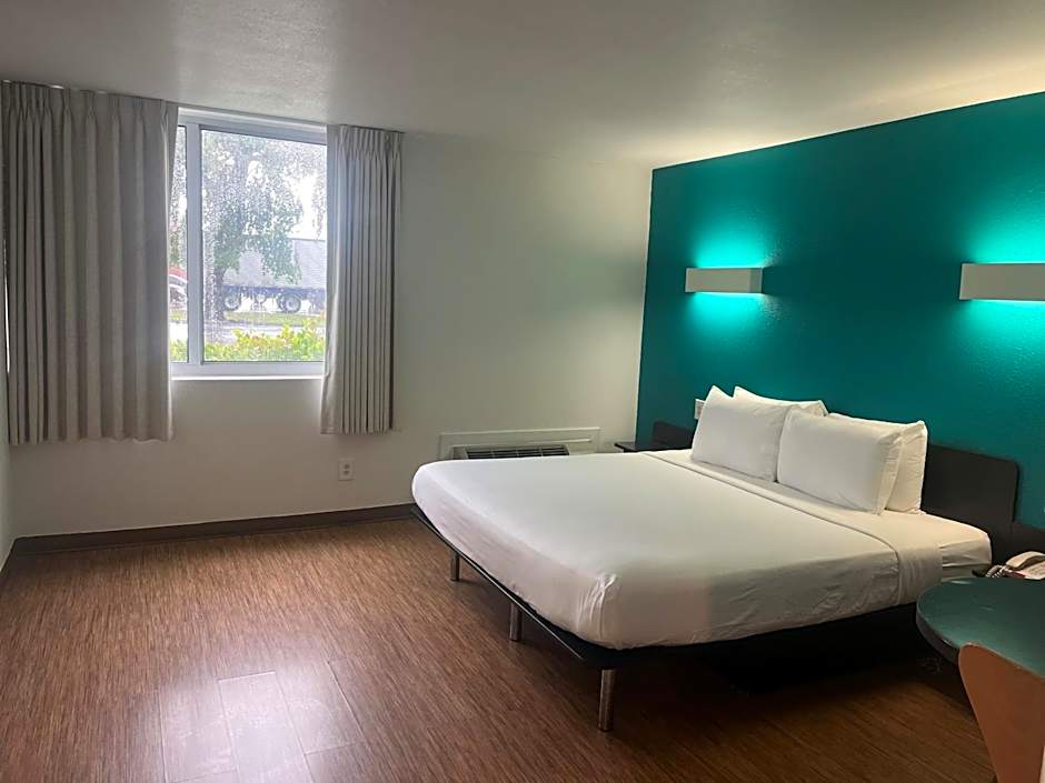 Motel 6-Miami, FL