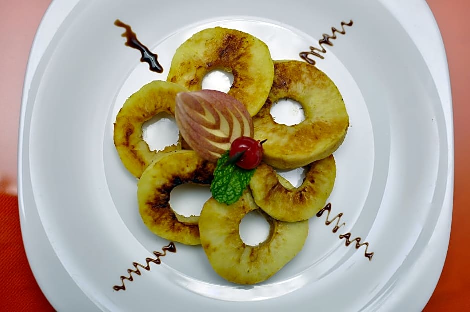 Royal Penguin Boutique Hotel & Spa