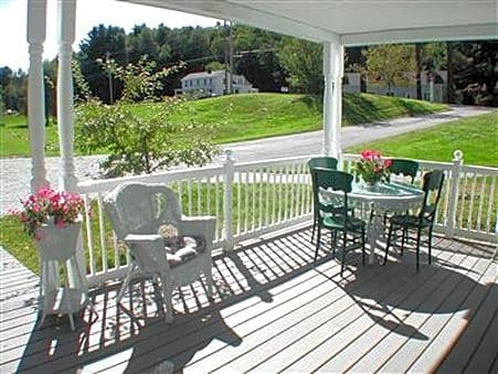 1896 House Country Inn & Motels