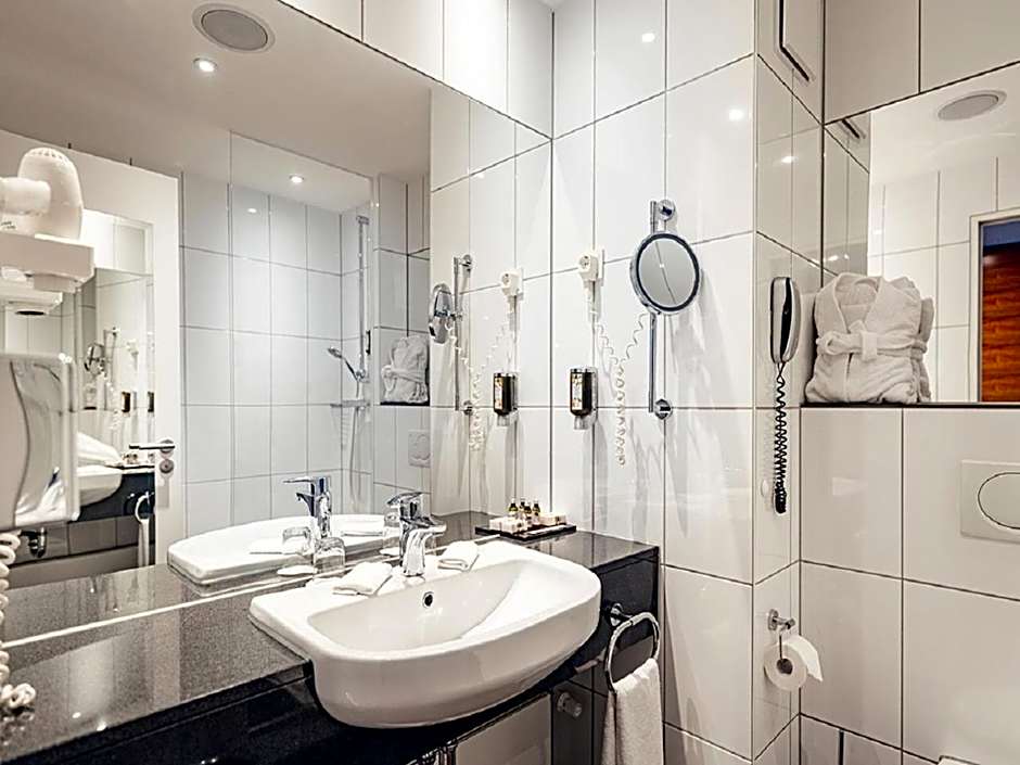 Schlosshotel Hellenstein