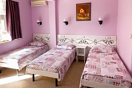 Triple Room with Terrace