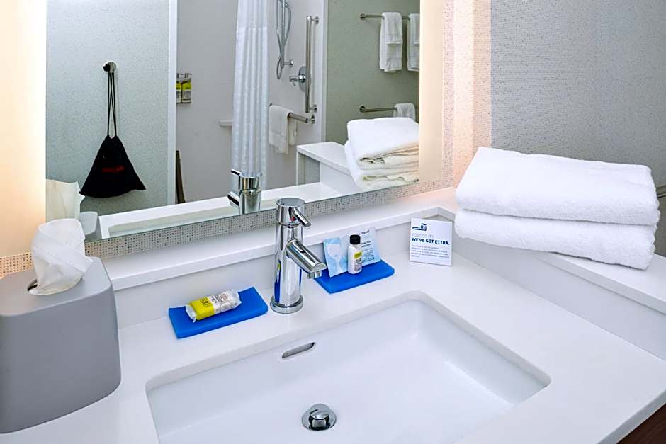 Holiday Inn Express and Suites Elko By IHG