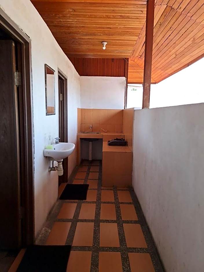 Palanta Roemah Kajoe Syariah Villa