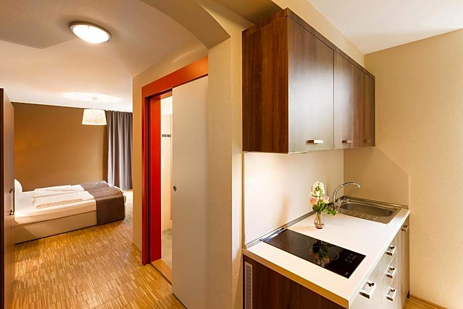 Empress Boutique Hotel