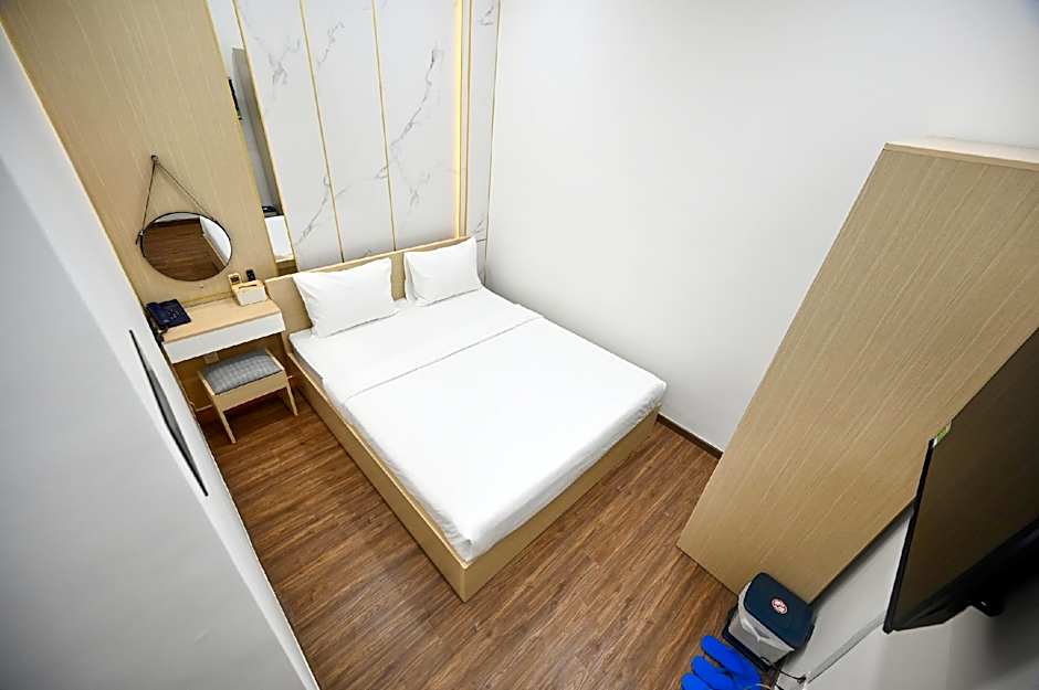 Sunrise Airport Hotel