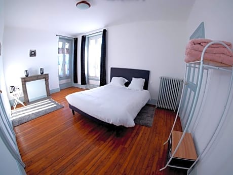 Triple room-Superior-Ensuite with Shower