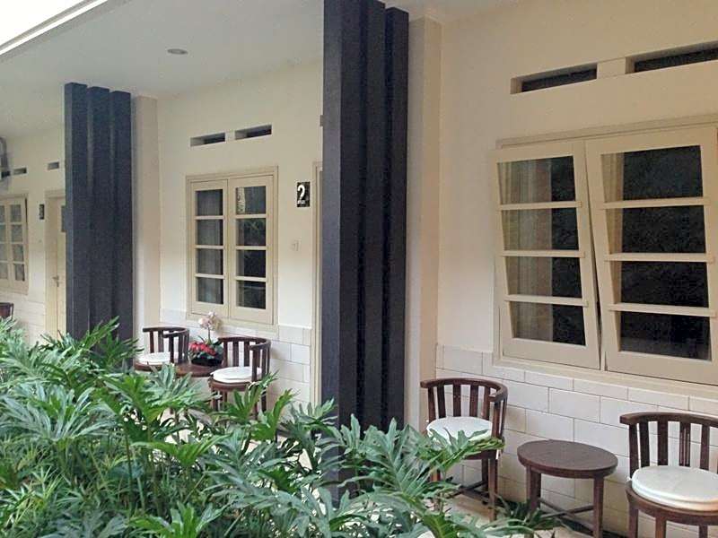 Srikandi Guest House