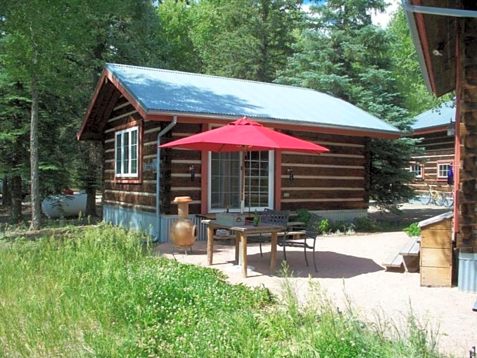 Riverside Meadows Cabins