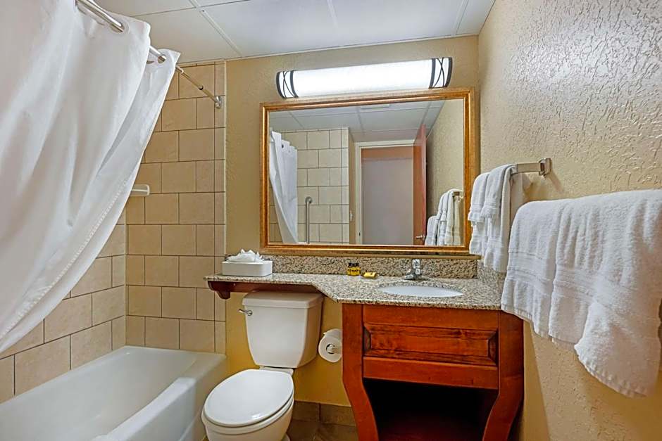 Best Western Plus Mid Nebraska Inn & Suites