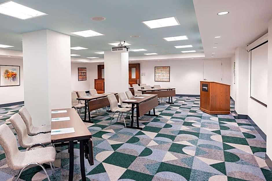 Le Méridien Tampa, The Courthouse