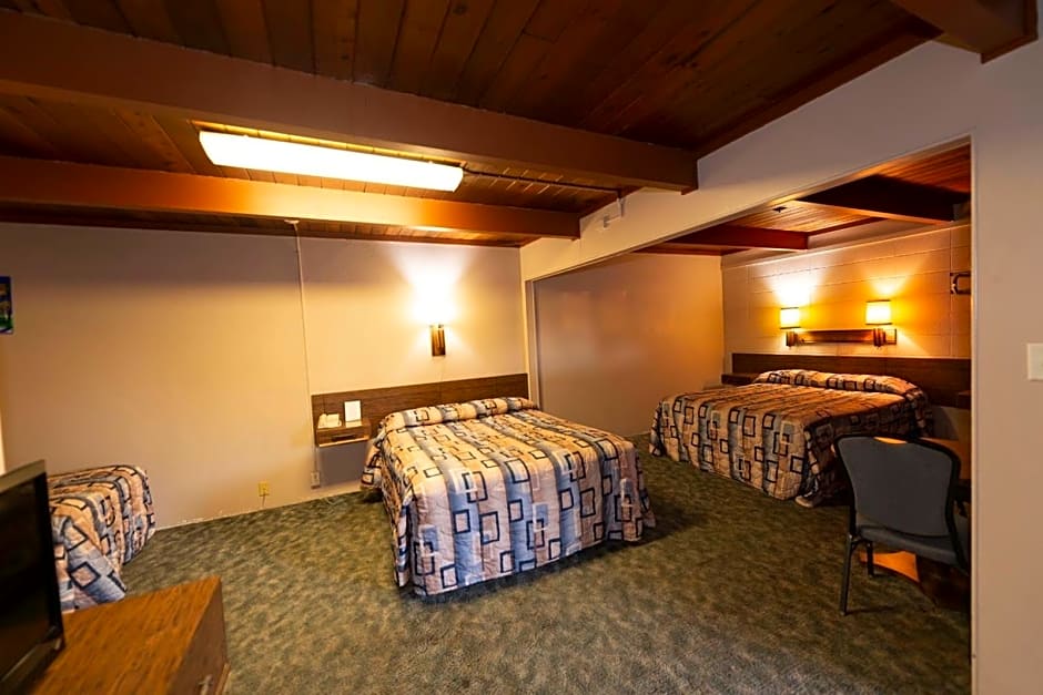 Cedar Inn