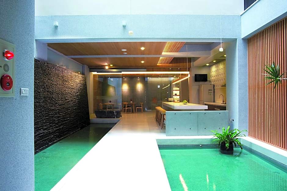 Wood Whispering Residence