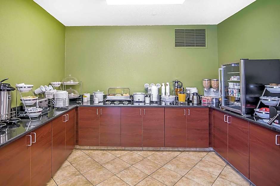 Quality Inn Parsons North