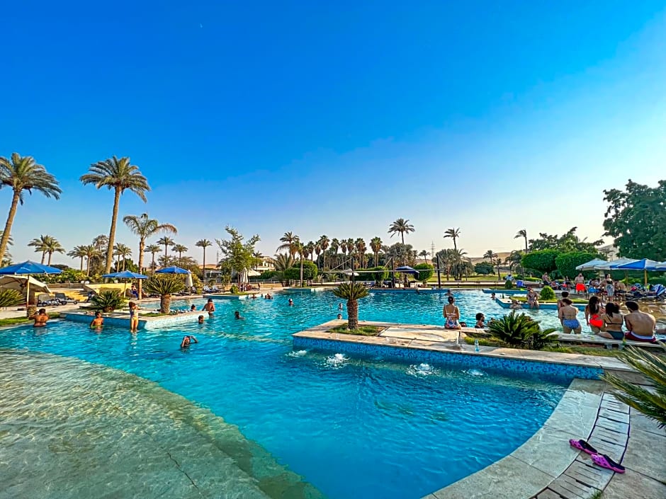 Sakkara Country Club