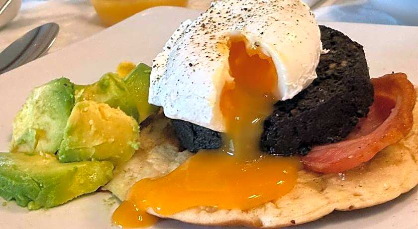 Bryn Goleu Bed and Breakfast