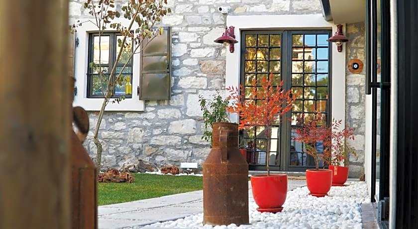 Urla Taş Konak Otel