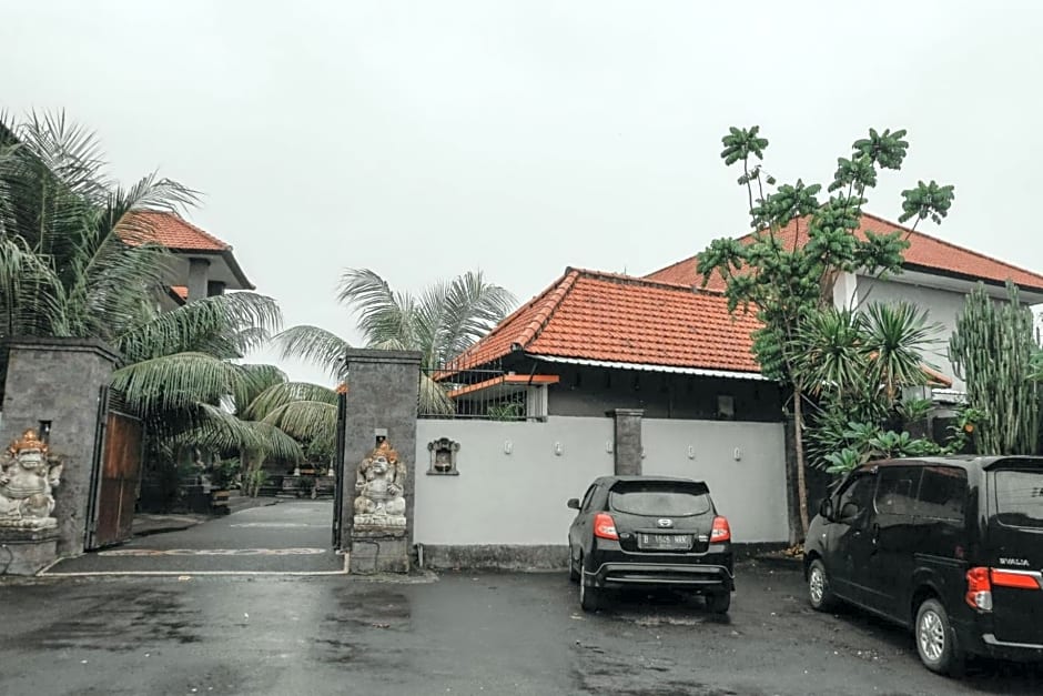 Hotel Diana 2