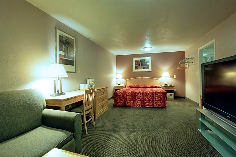 Americas Best Value Inn/Salina