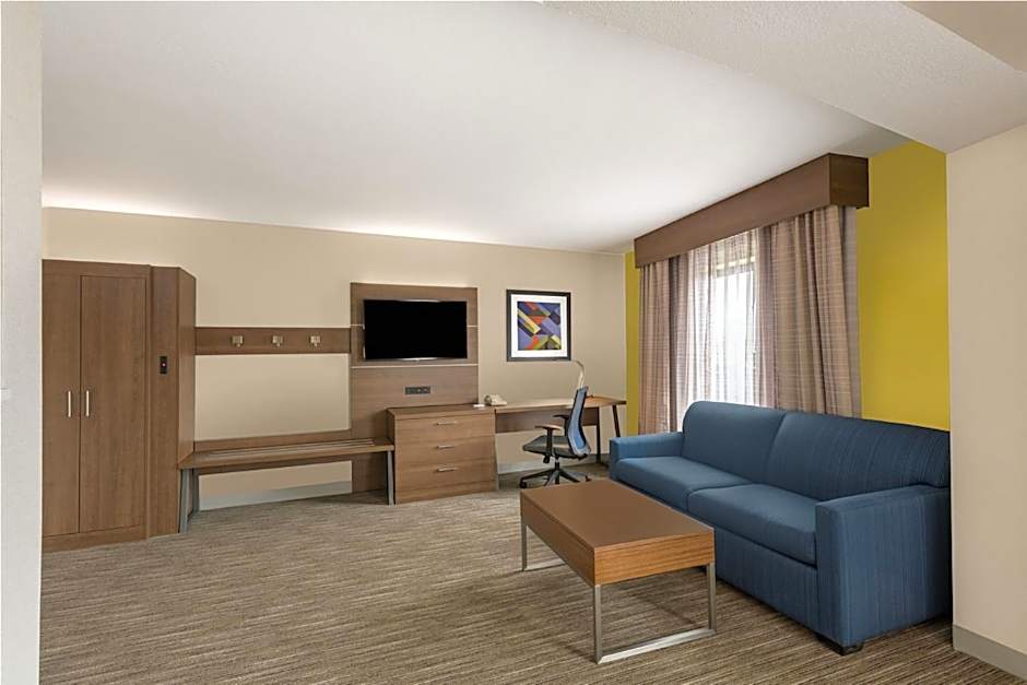 Country Inn & Suites by Radisson, Downtown Albany New York