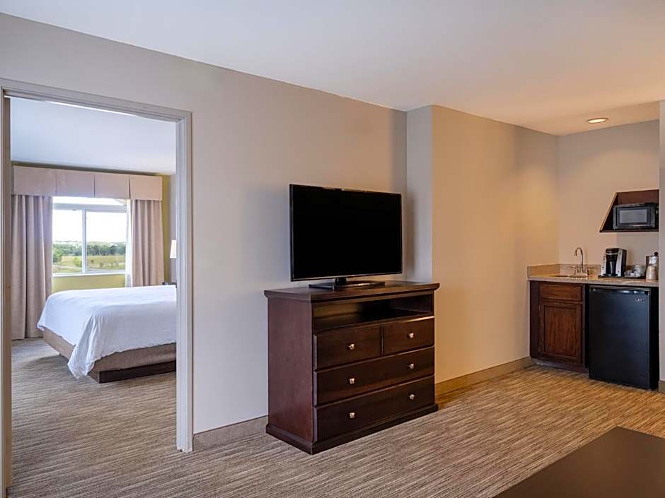 Holiday Inn Express Hotel & Suites Chicago-Libertyville By IHG