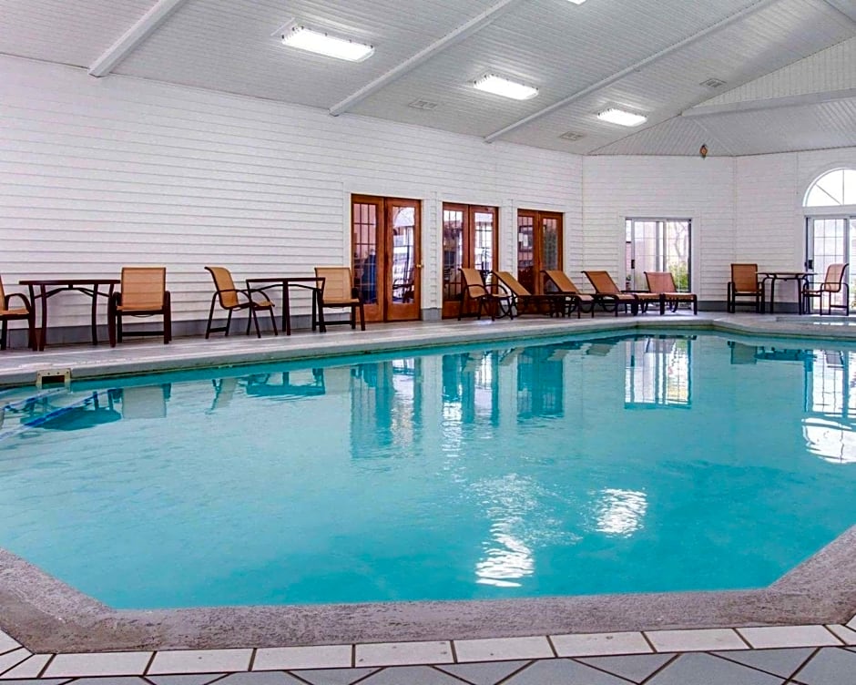 Comfort Inn Lakeside - Mackinaw City