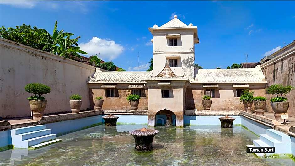 Kopilimo Cafe and Homestay