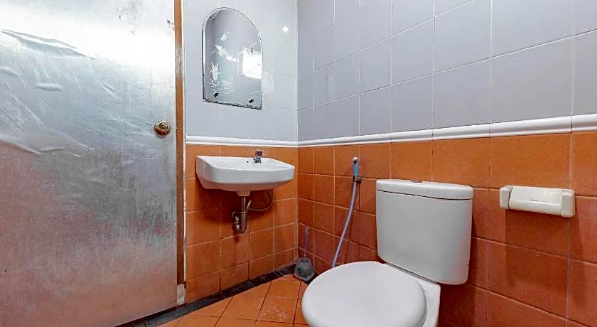 RedDoorz Plus @ Wisma Kenanga Sukabumi