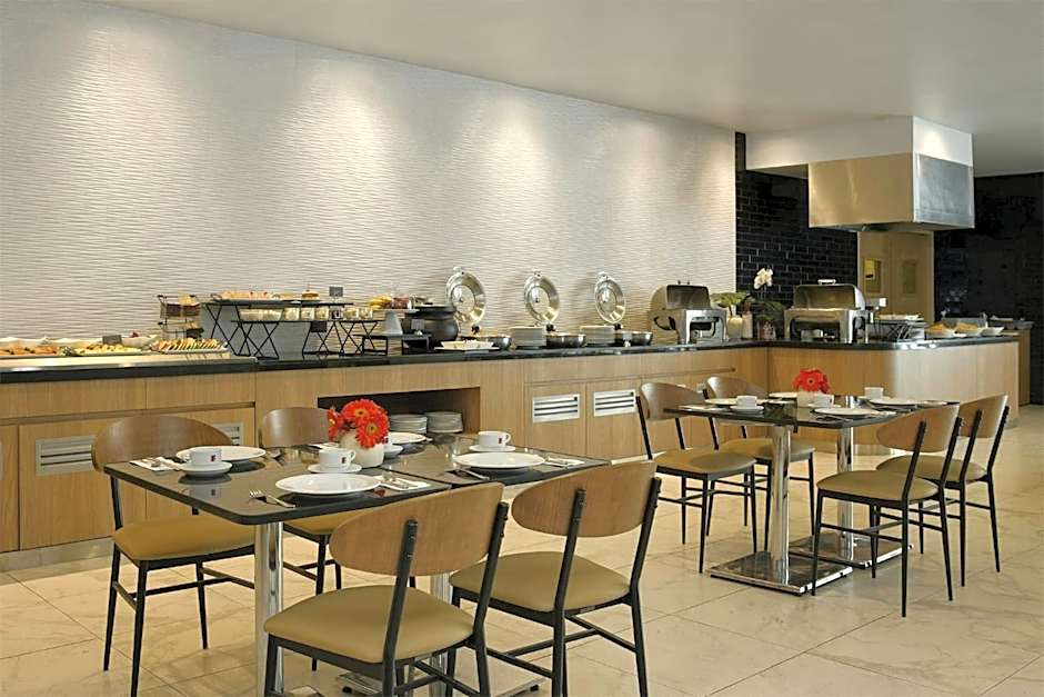 Fiesta Inn Monterrey La Fe