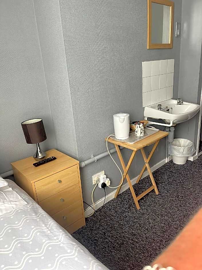 Photo 1 of 10 of 4 Double Beds