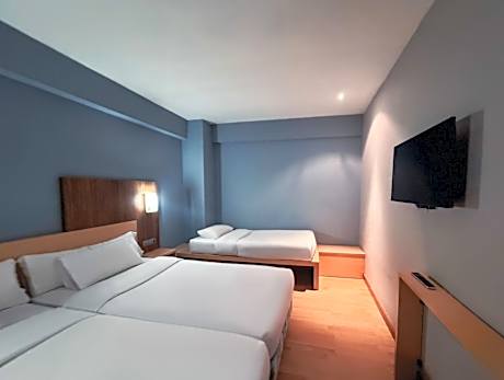 2 Single Beds, Superior Room