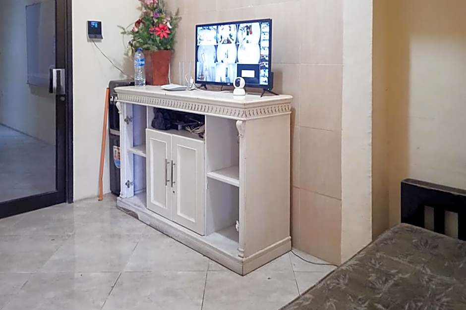 Makaliwe Mitra RedDoorz