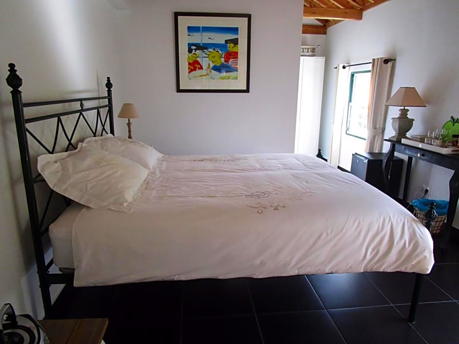 Vila Holanda Bed & Breakfast