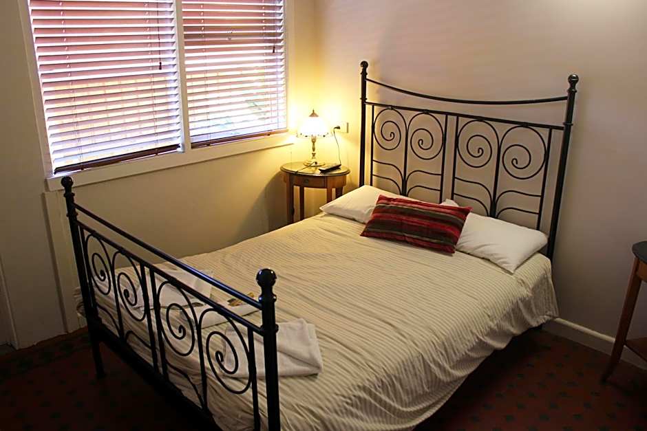 Burwood Bed and Breakfast