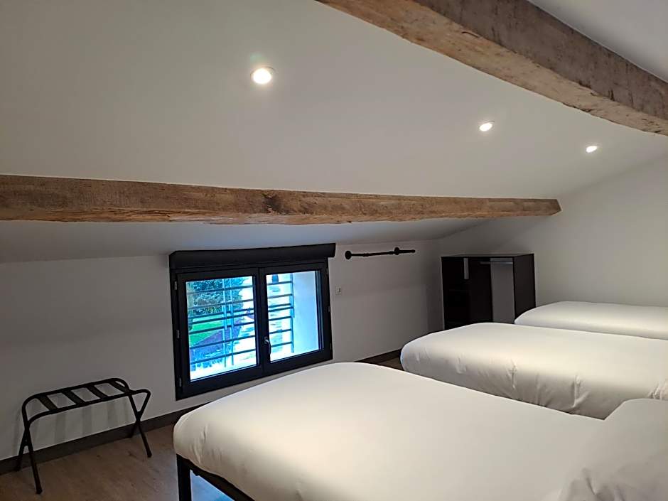 Chambres d'Hôtes Château Pierre de Montignac