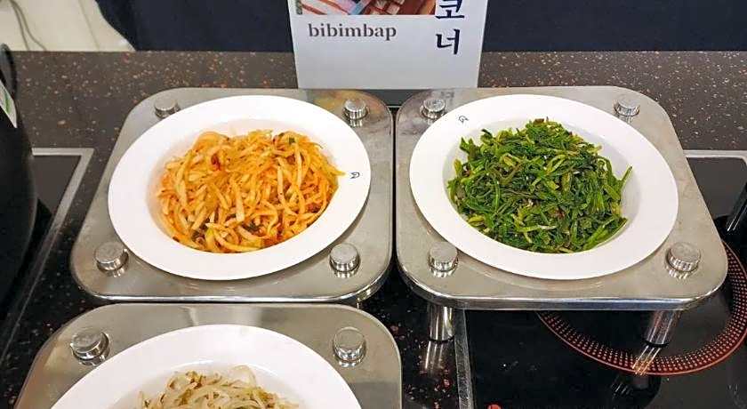 Golden Tulip Incheon Airport Hotel