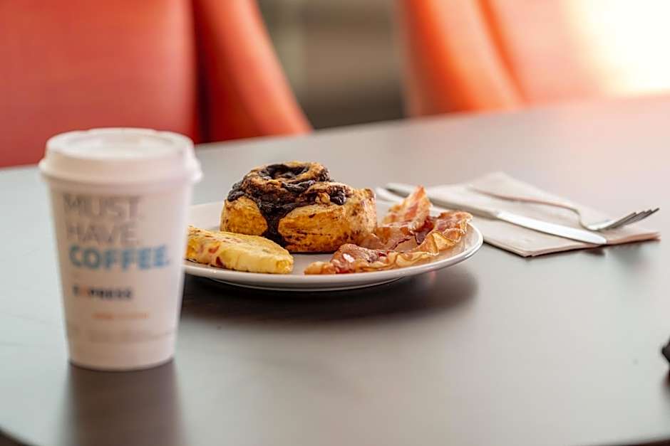 Holiday Inn Express & Suites Fort Walton Beach - Eglin Area By IHG