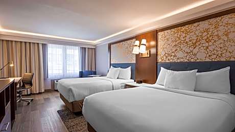 Queen Room with Two Queen Beds - Non-Smoking