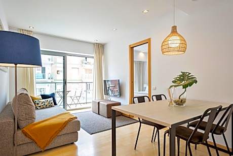 Lugaris Rambla Apartments