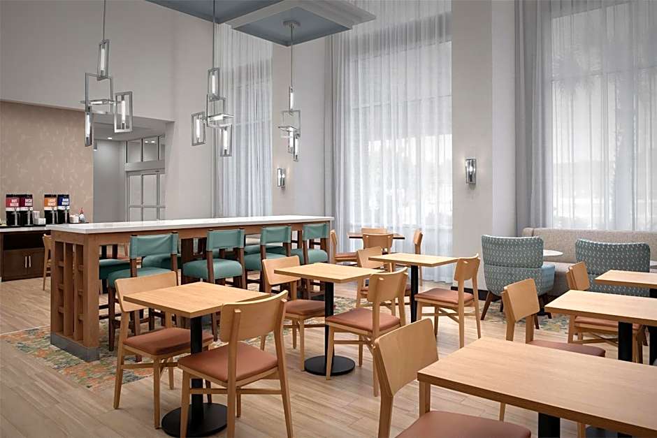 Hampton Inn By Hilton & Suites Walterboro