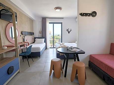 Luxury Quadruple Room