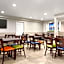 Days Inn & Suites by Wyndham Anaheim At Disneyland Park