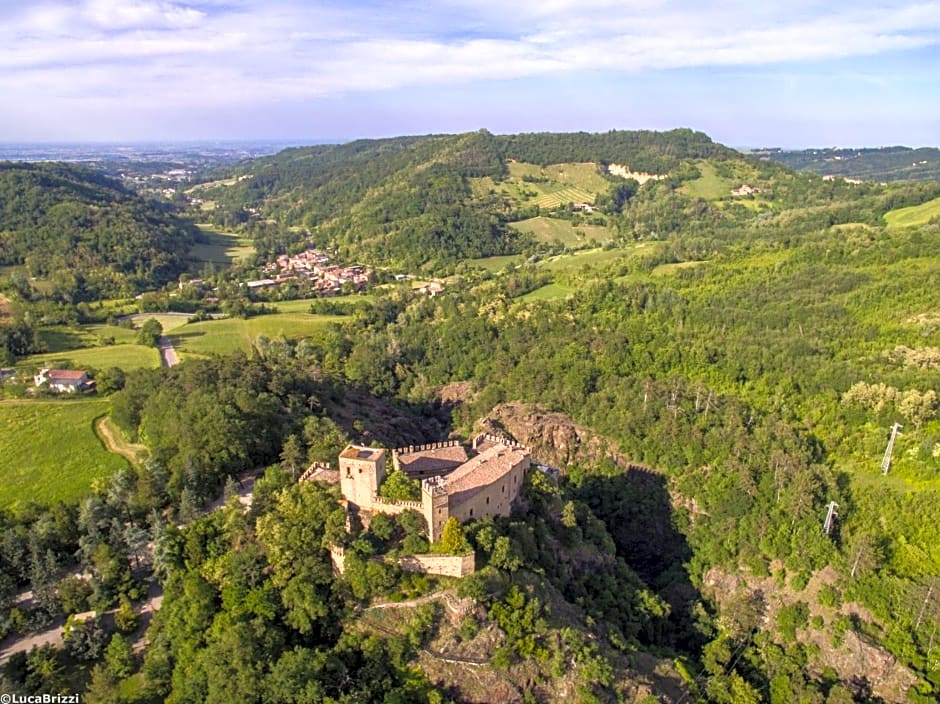 Torre del Barbagianni - Castello di Gropparello