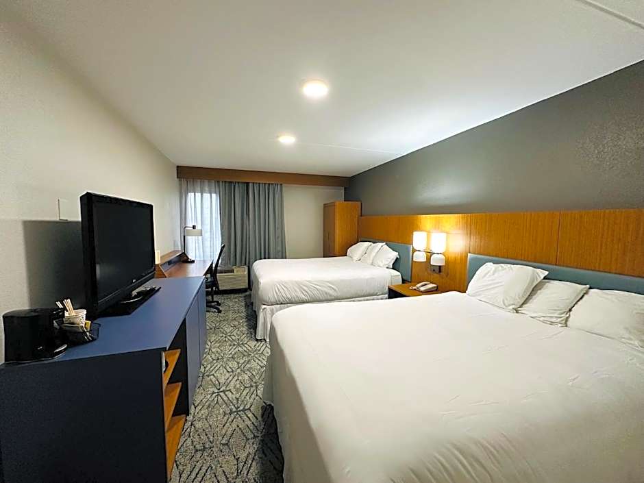 Country Inn & Suites by Radisson, Canton near Hall of Fame