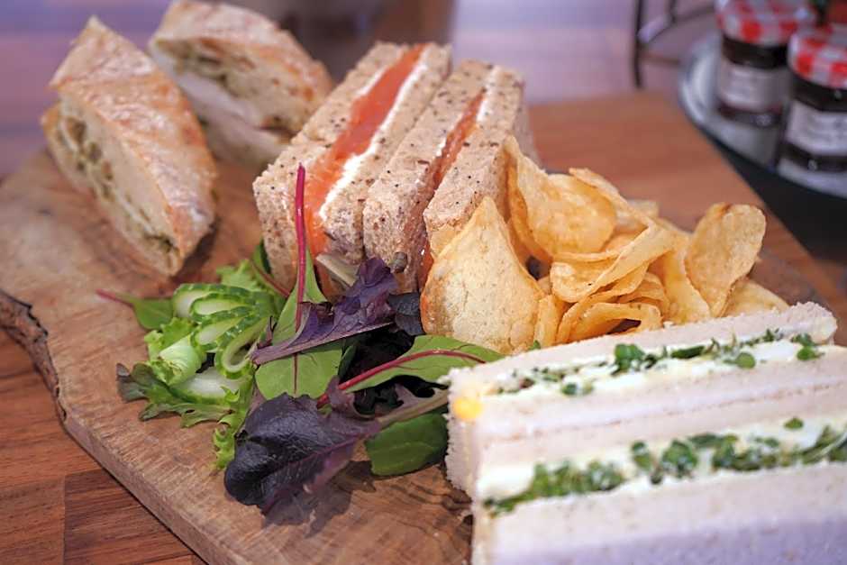 Hollicarrs - Bluebell Lodge