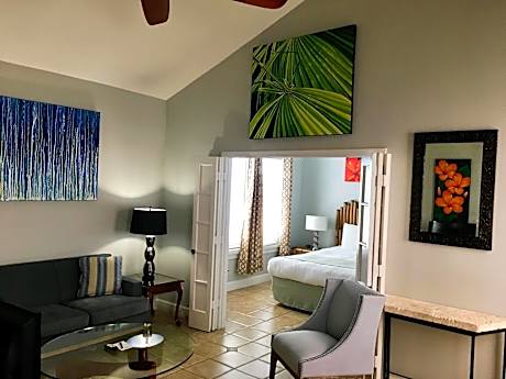 Queen Suite